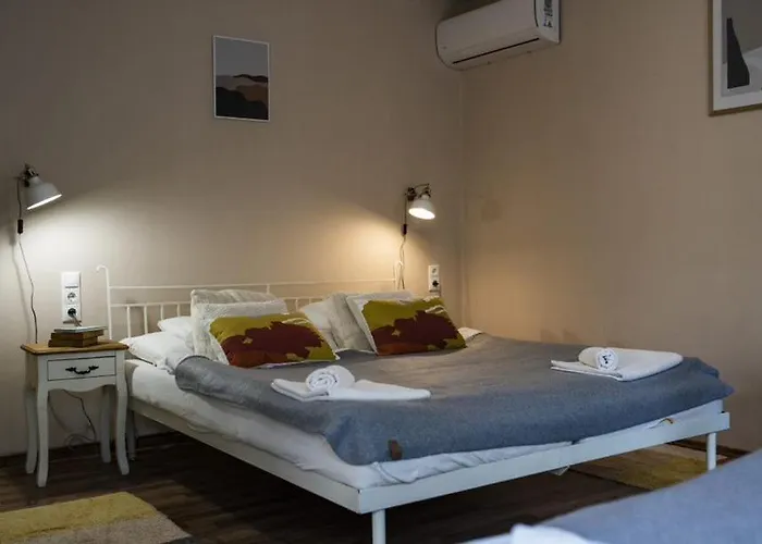 Vagi Apartament *